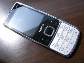 Телефон  Nokia 6700 на 2 sim-карты без TV