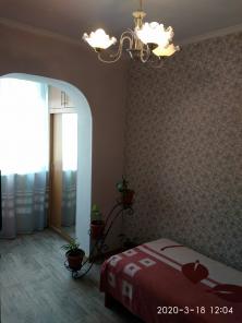Сдам 4-комнатную квартиру в Симферополе