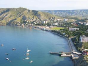 Продам земельный участок 6 соток в Крыму п. Орджоникидзе у моря