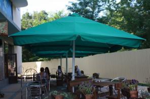 Большие зонты 3х3 м., 4х4 м. 5х5 м. для кафе, ресторанов