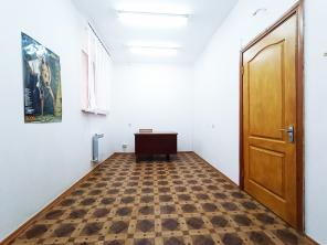Коммерческий нежилой фонд в новом районе Евпатории